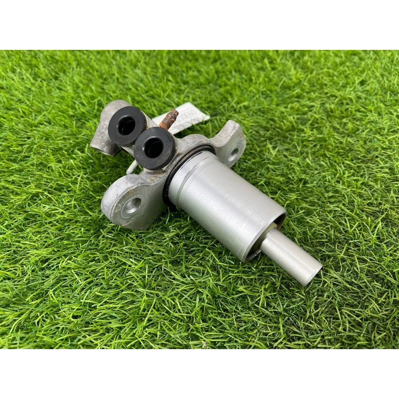 Главный тормозной цилиндр (тормозная система) BMW 5-series E60 M54b30