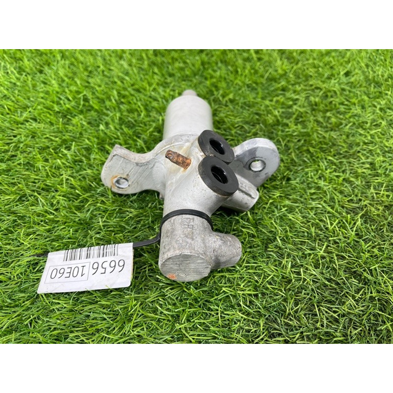 Главный тормозной цилиндр (тормозная система) BMW 5-series E60 M54b30