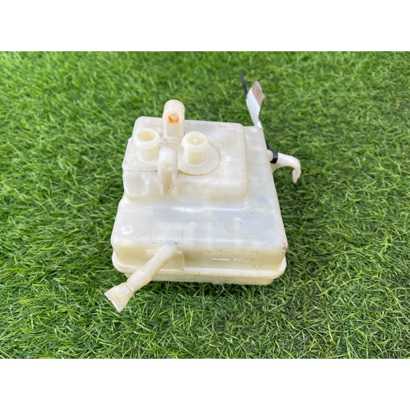 Бачок тормозной жидкости (тормозная система) BMW 5-series E60 M54b30 32067179