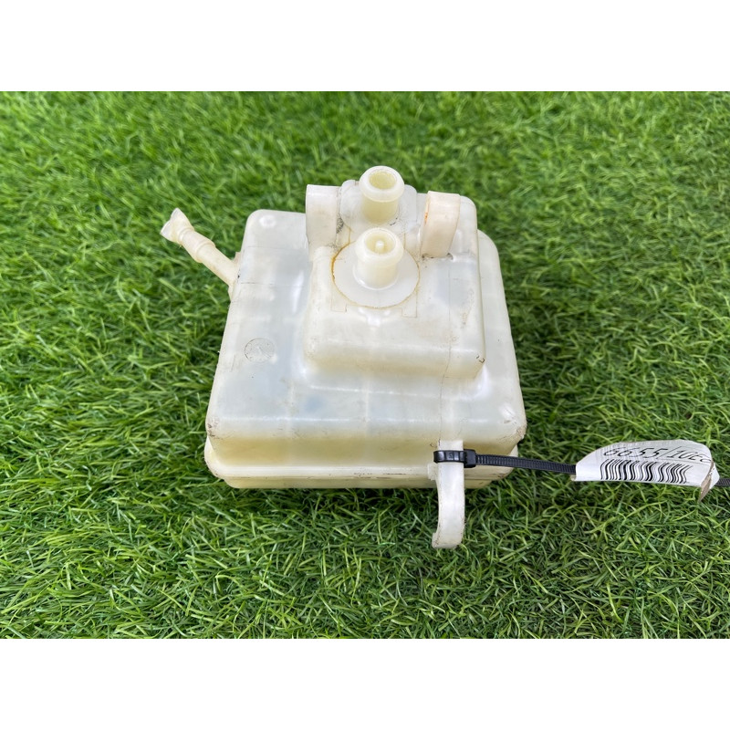 Бачок тормозной жидкости (тормозная система) BMW 5-series E60 M54b30 32067179