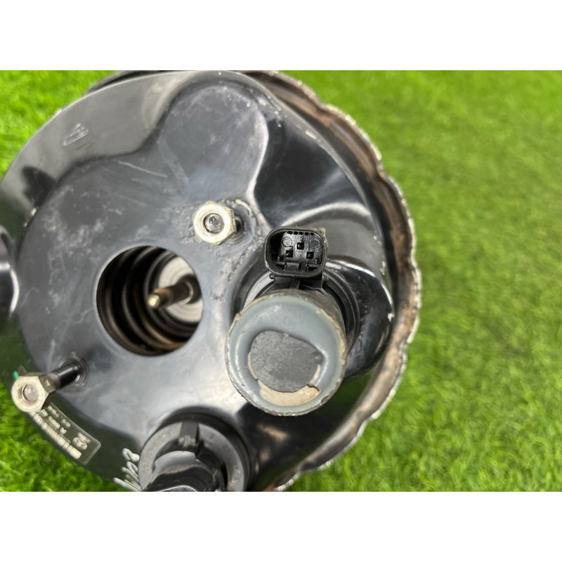 Вакуумный усилитель тормозов (тормозная система) Mercedes-Benz C-class W203 1.8 M111.951 A0054304030