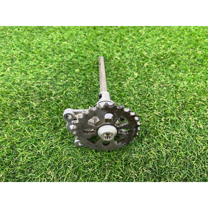 Первичный вал масляного насоса (двигатель и элементы) AUDI Q7 4M 2018 3.0 TFSi 06E109339AA