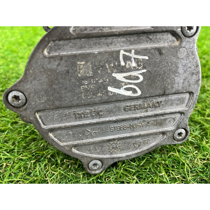 Вакуумный насос (тормозная система) AUDI Q7 4M 2018 3.0 TFSi 06E145100Q