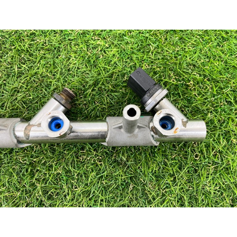 Топливная рампа (топливная система) AUDI Q7 4M 2018 3.0 TFSi 06E130089AF