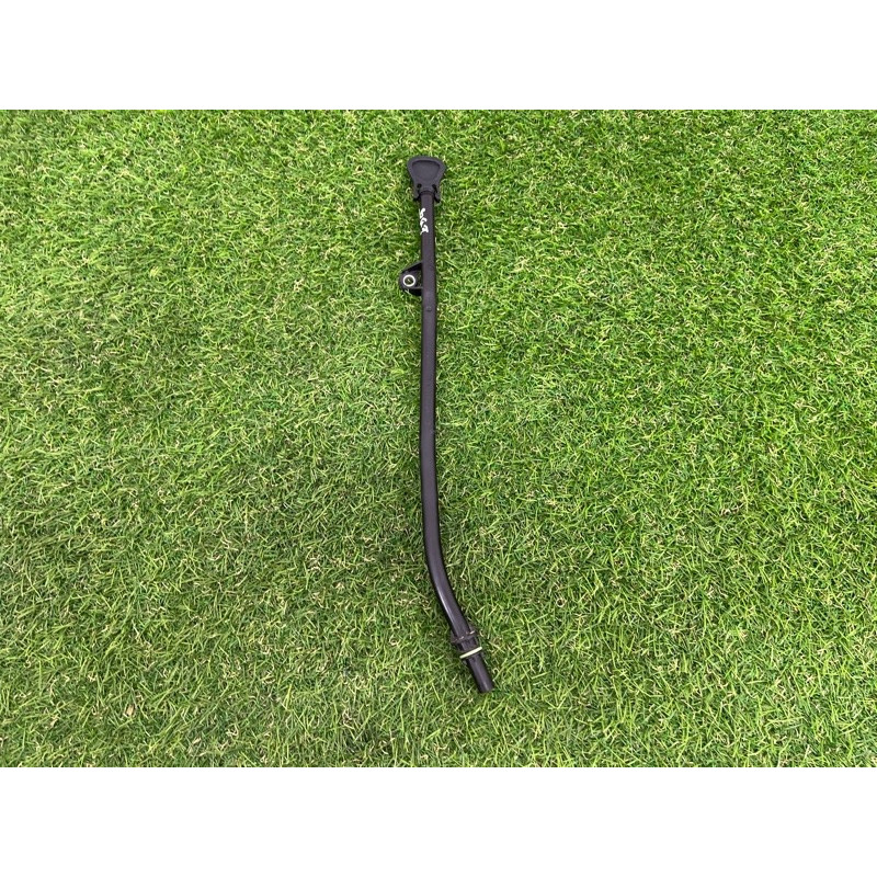 Направляющая масляного щупа (двигатель и элементы) AUDI Q7 4M 2018 3.0 TFSi 06E115630B