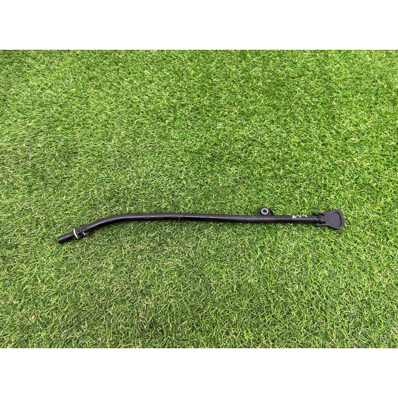 Направляющая масляного щупа (двигатель и элементы) AUDI Q7 4M 2018 3.0 TFSi 06E115630B