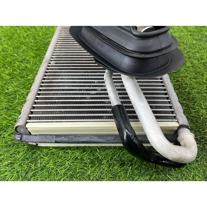 Испаритель кондиционера (отопление и кондиционирование) AUDI Q5 FY 2018 2.0 TFSI DAYB 4M1820023A