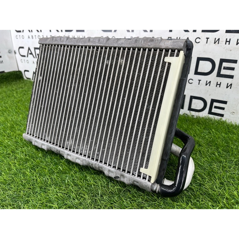 Испаритель кондиционера (отопление и кондиционирование) AUDI Q5 FY 2018 2.0 TFSI DAYB 4M1820023A