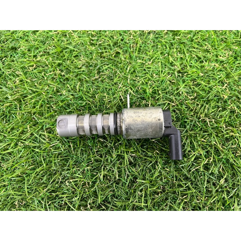 Клапан фазорегулятора (электрика двигателя) AUDI Q7 4M 2018 3.0 TFSi 06E109257T