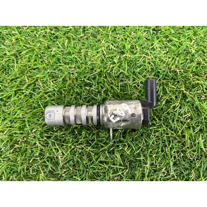 Клапан фазорегулятора (электрика двигателя) AUDI Q7 4M 2018 3.0 TFSi 06E109257T