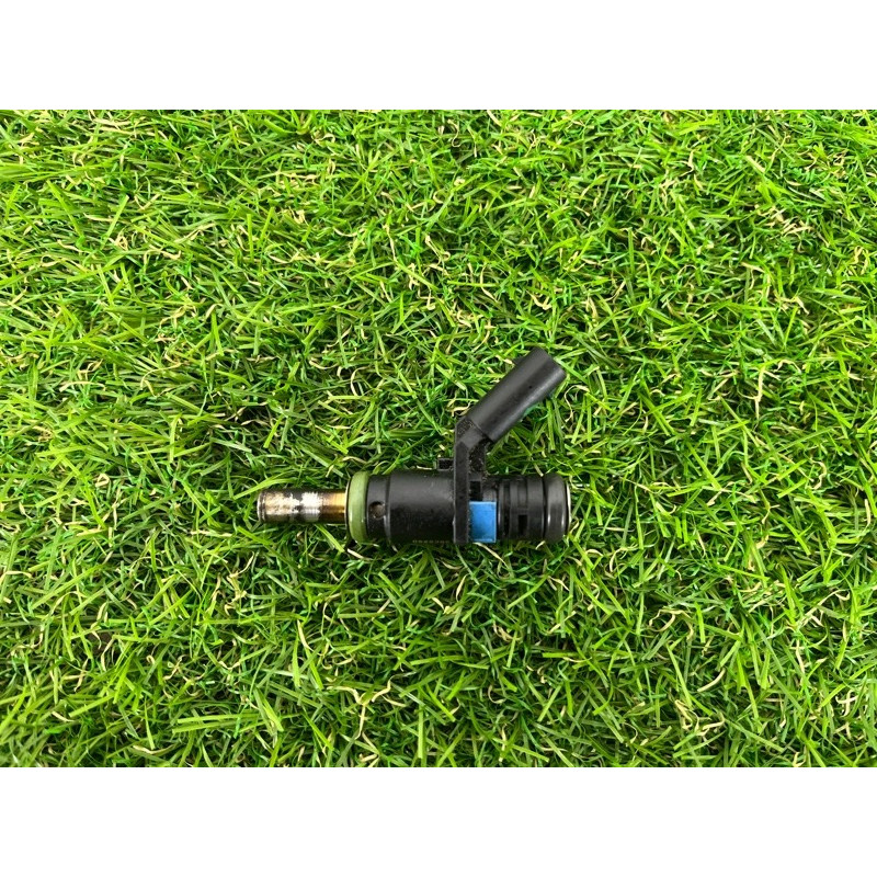 Форсунка топливная (топливная система) AUDI Q7 4M 2018 3.0 TFSi 06E906031A