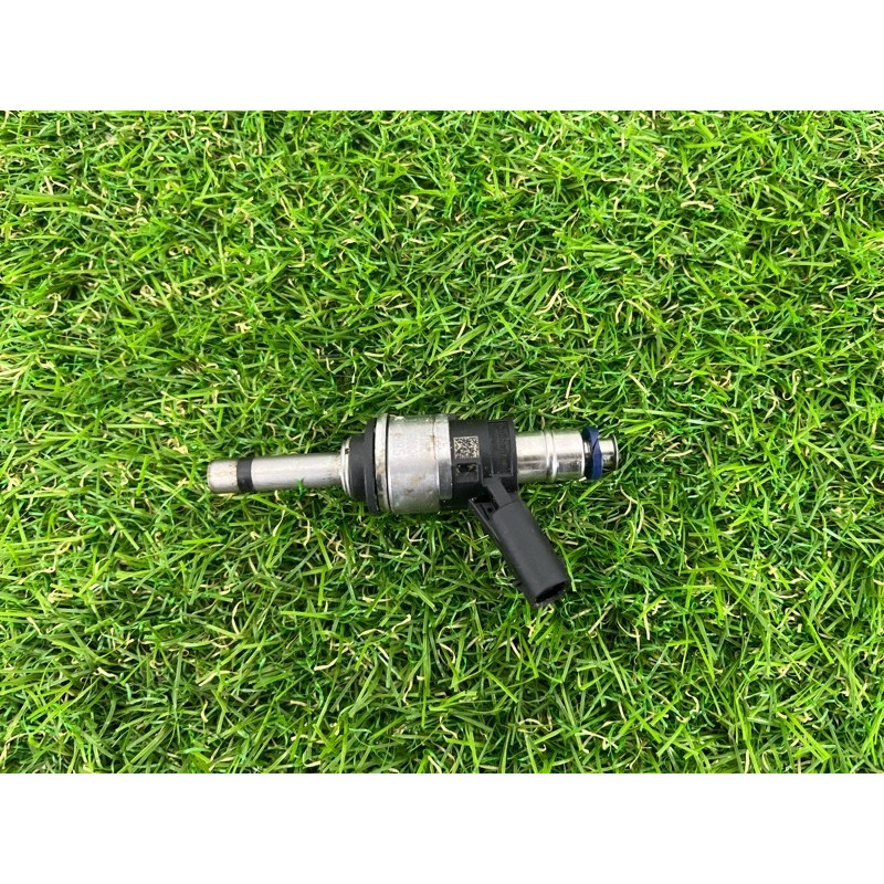 Форсунка топливная (топливная система) AUDI Q7 4M 2018 3.0 TFSi 06C906036H