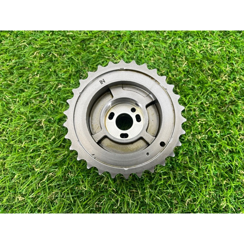 Регулятор фаз газораспределения (двигатель и элементы) AUDI Q7 4M 2018 3.0 TFSi 06E109083P