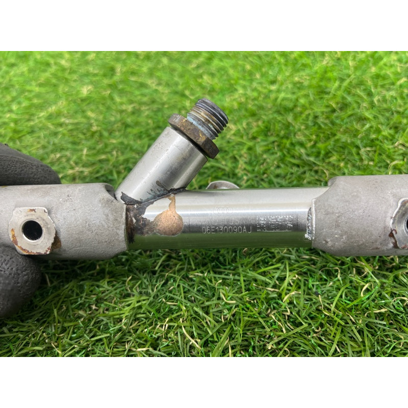 Топливная рампа (топливная система) AUDI Q7 4M 2018 3.0 TFSi 06E130090AJ