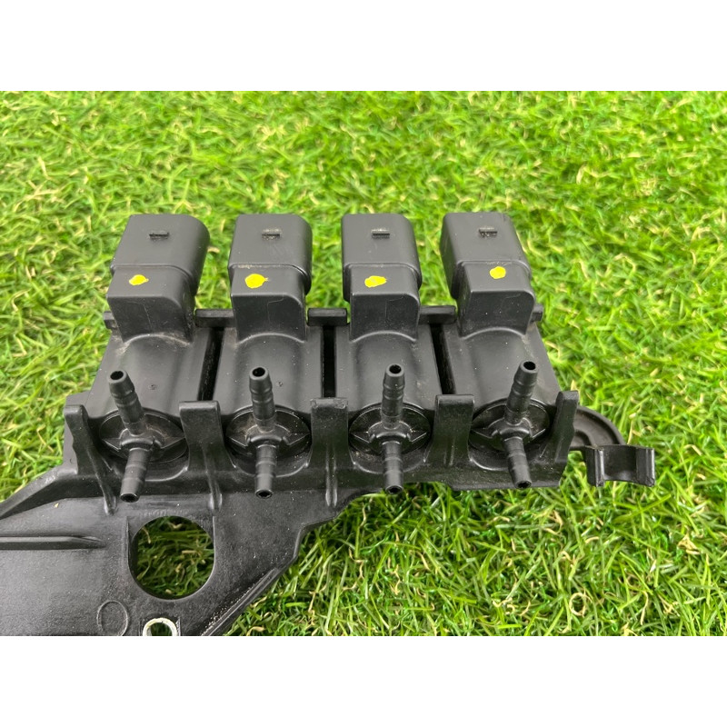 Вакуумный клапан (двигатель и элементы) AUDI Q7 4M 2018 3.0 TFSi 037906283C