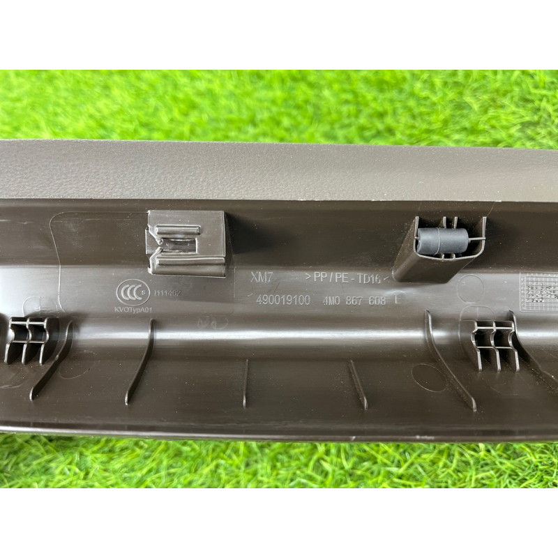 Обшивка крышки багажника (салон) AUDI Q7 4M 2018 3.0 TFSi 4M0867608EJN5