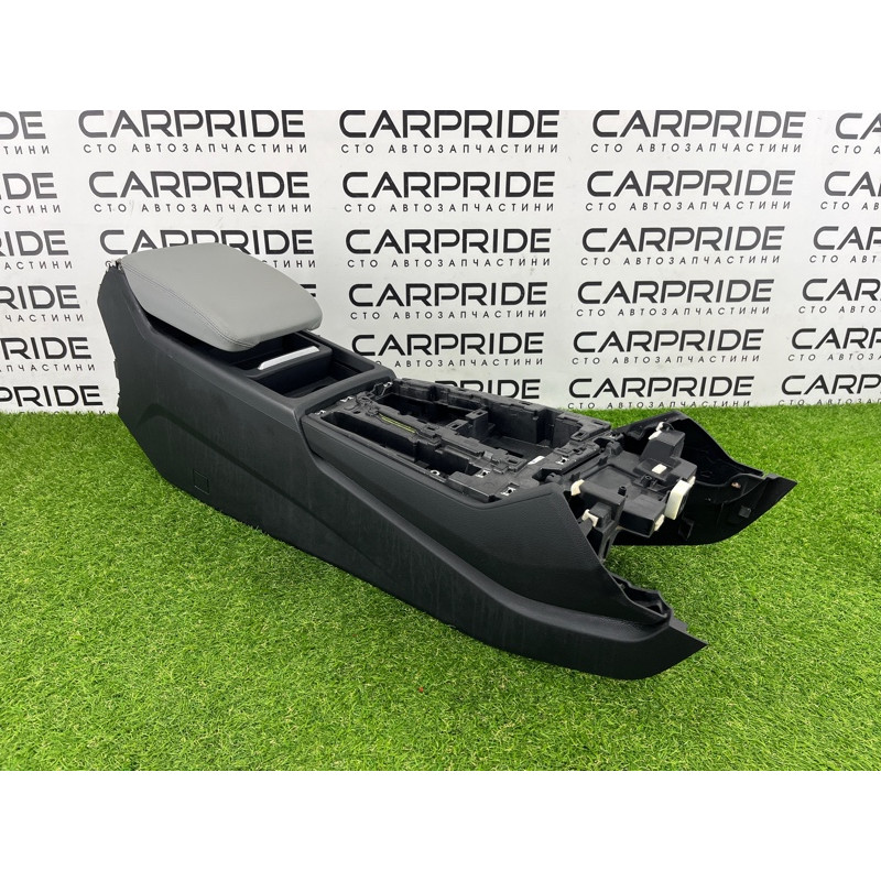 Центральная консоль (салон) AUDI Q5 FY 2018 2.0 TFSI DAYB 80A864207BQW6