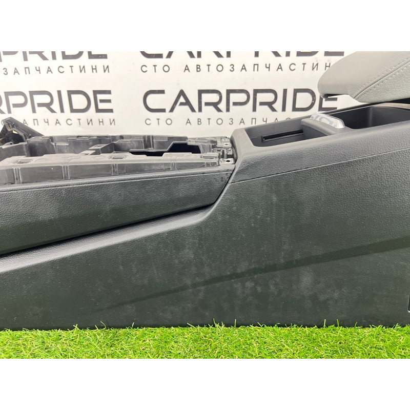 Центральная консоль (салон) AUDI Q5 FY 2018 2.0 TFSI DAYB 80A864207BQW6