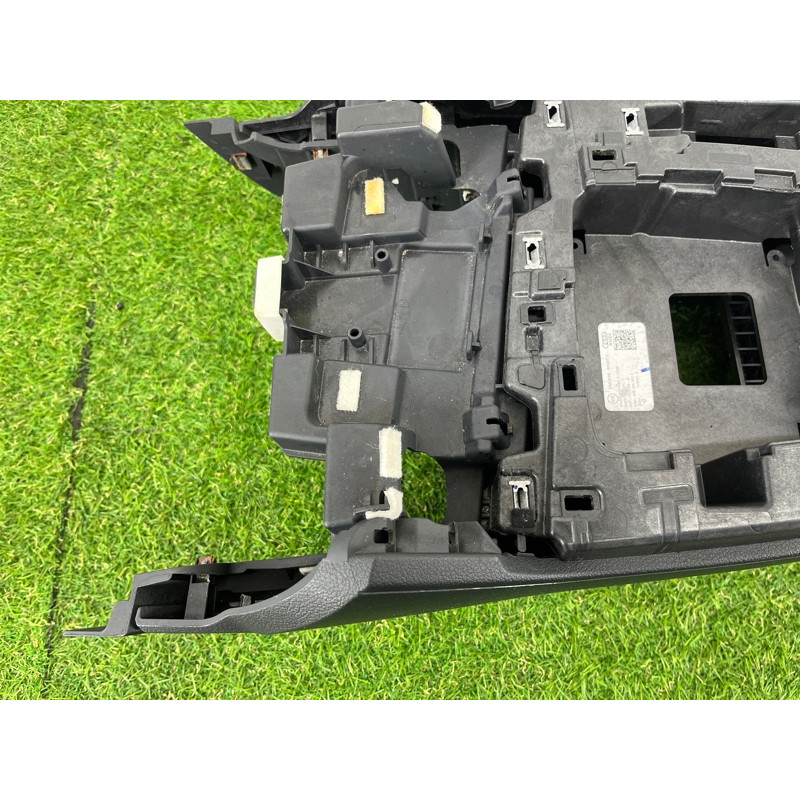 Центральная консоль (салон) AUDI Q5 FY 2018 2.0 TFSI DAYB 80A864207BQW6