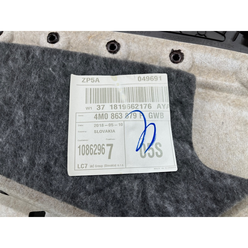 Обшивка багажника (салон) AUDI Q7 4M 2018 3.0 TFSi 4M0863879QGWB