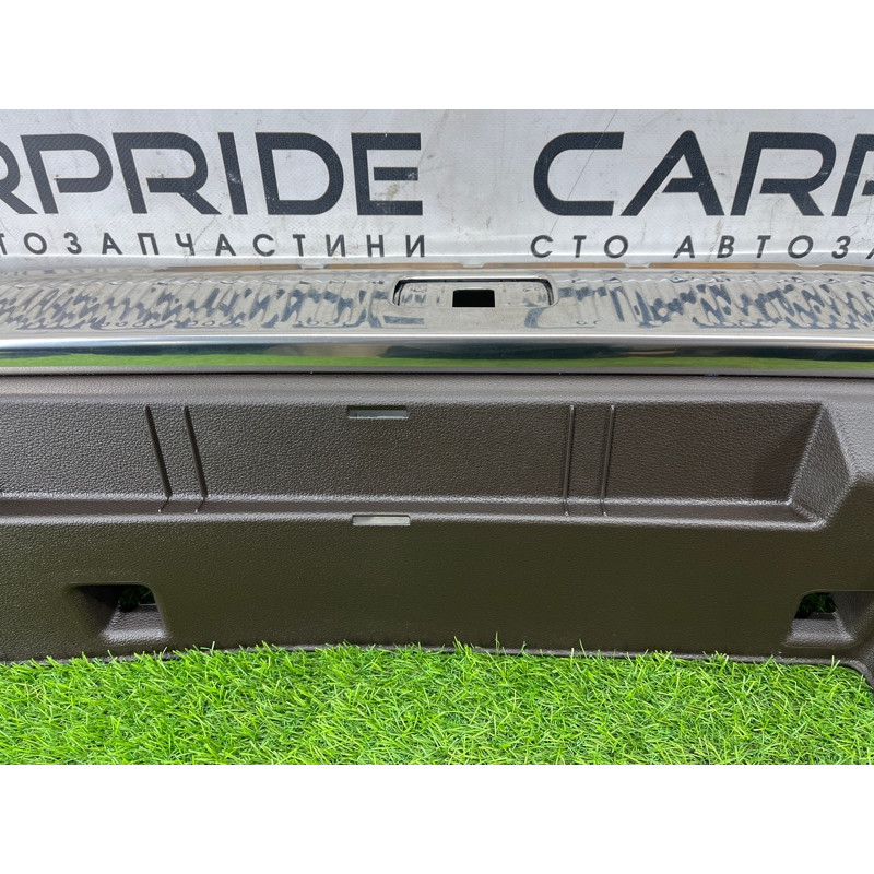 Накладка замка крышки багажника (салон) AUDI Q7 4M 2018 3.0 TFSi 4M0864483KJN5