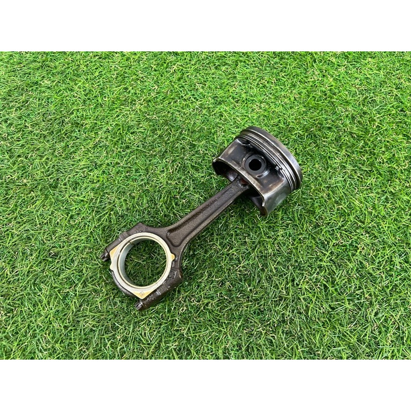 Поршень с шатуном (двигатель и элементы) CHEVROLET Volt 1 2012 1.4 55571061