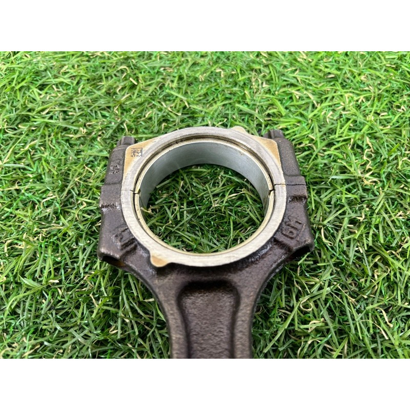 Поршень с шатуном (двигатель и элементы) CHEVROLET Volt 1 2012 1.4 55571061