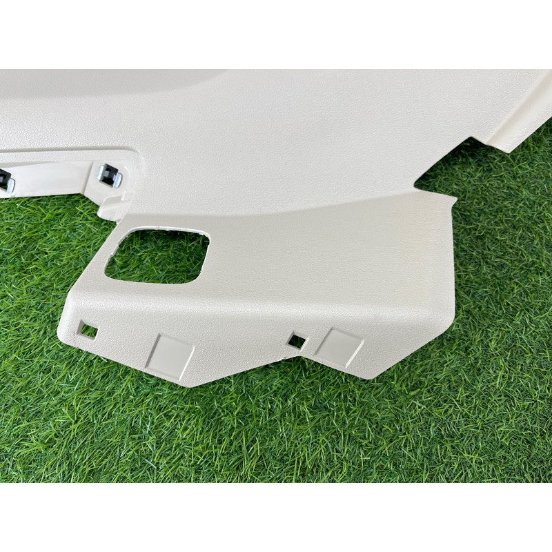 Обшивка стойки нижняя (салон) AUDI Q7 4M 2018 3.0 TFSi 4M0867767FSF3