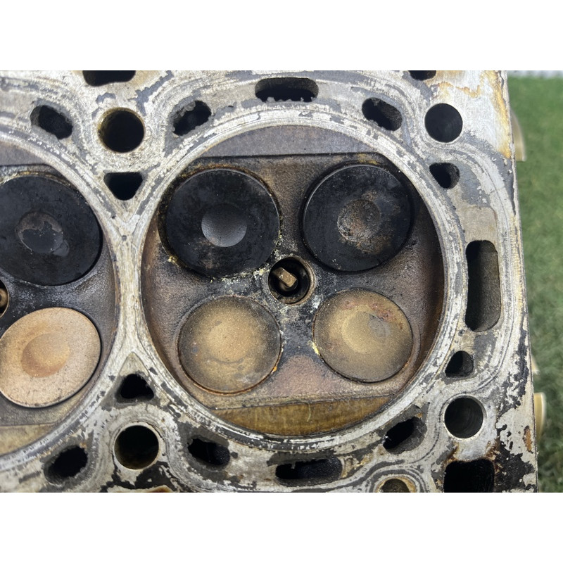 Головка блока цилиндров (двигатель и элементы) CHEVROLET Volt 1 2012 1.4 55568829