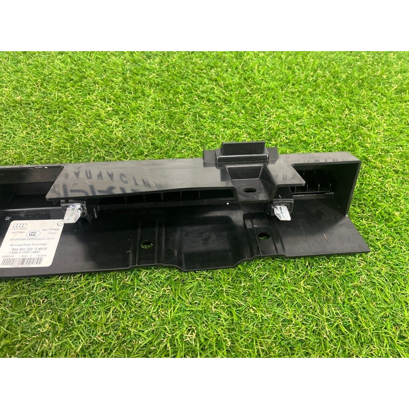 Обшивка багажника (салон) AUDI Q5 FY 2018 2.0 TFSI DAYB 80A861529GGW8