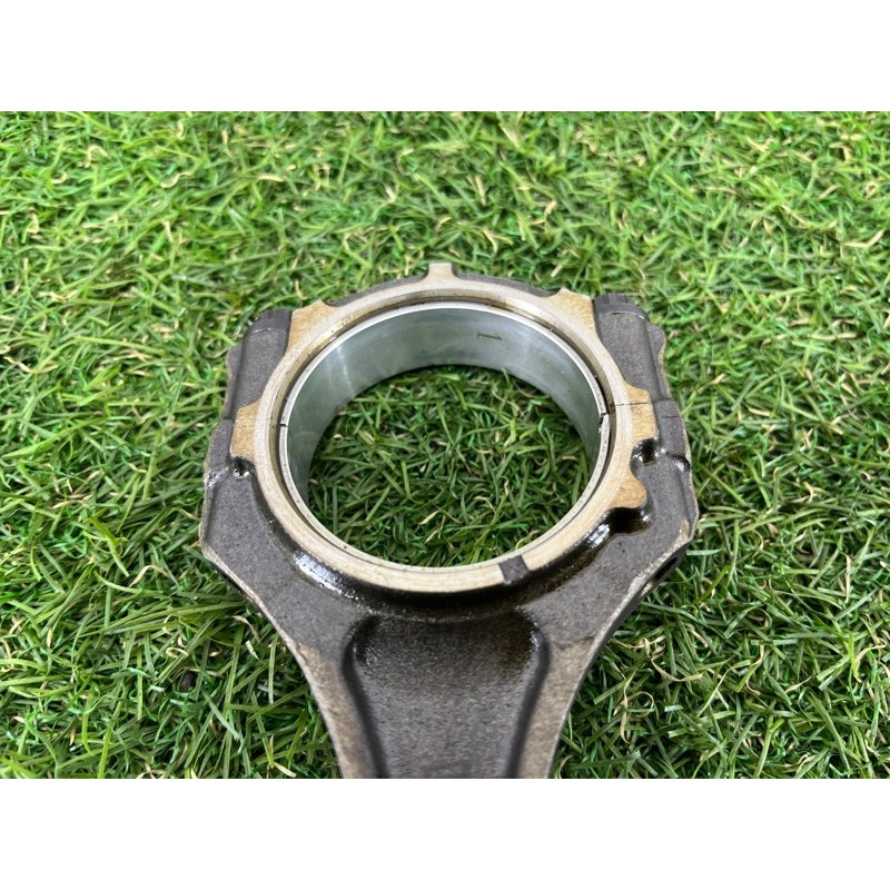 Поршень с шатуном (двигатель и элементы) Dodge Dart PF 2014 2.4 68191813AA