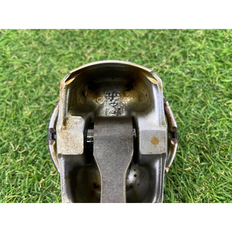 Поршень с шатуном (двигатель и элементы) Dodge Dart PF 2014 2.4 68191813AA