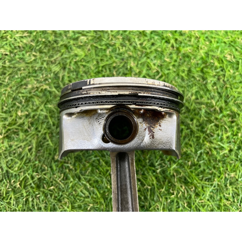 Поршень с шатуном (двигатель и элементы) Dodge Dart PF 2014 2.4 68191813AA