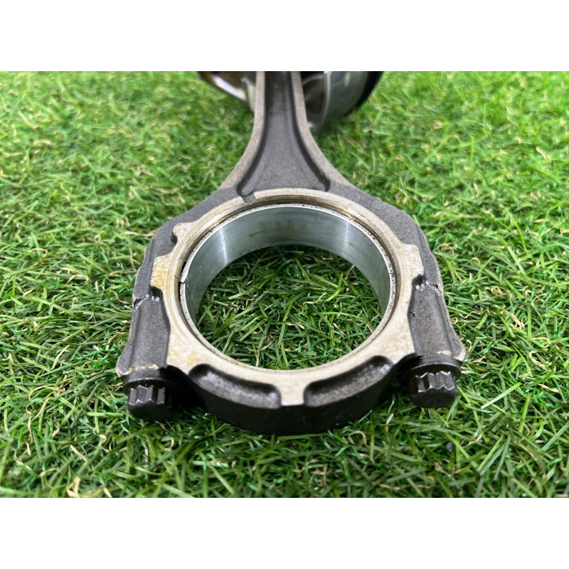 Поршень с шатуном (двигатель и элементы) Dodge Dart PF 2014 2.4 68191813AA