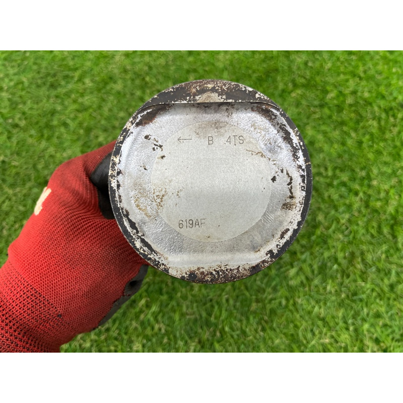 Поршень с шатуном (двигатель и элементы) Dodge Dart PF 2014 2.4 68191813AA