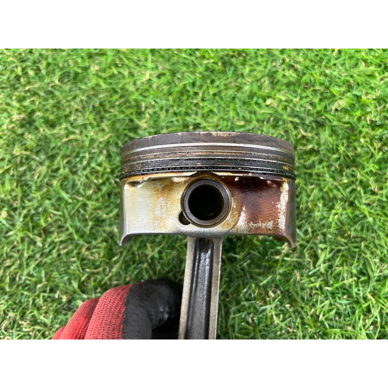 Поршень с шатуном (двигатель и элементы) Dodge Dart PF 2014 2.4 68191813AA