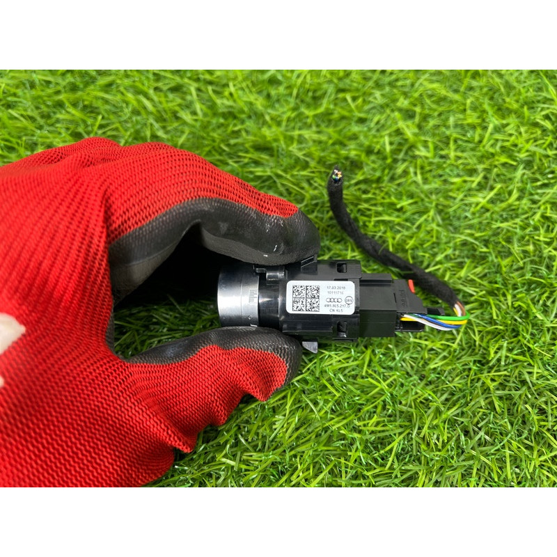 Кнопка Start Stop (электрика / кнопки) AUDI Q7 4M 2018 3.0 TFSi 4M1905217D