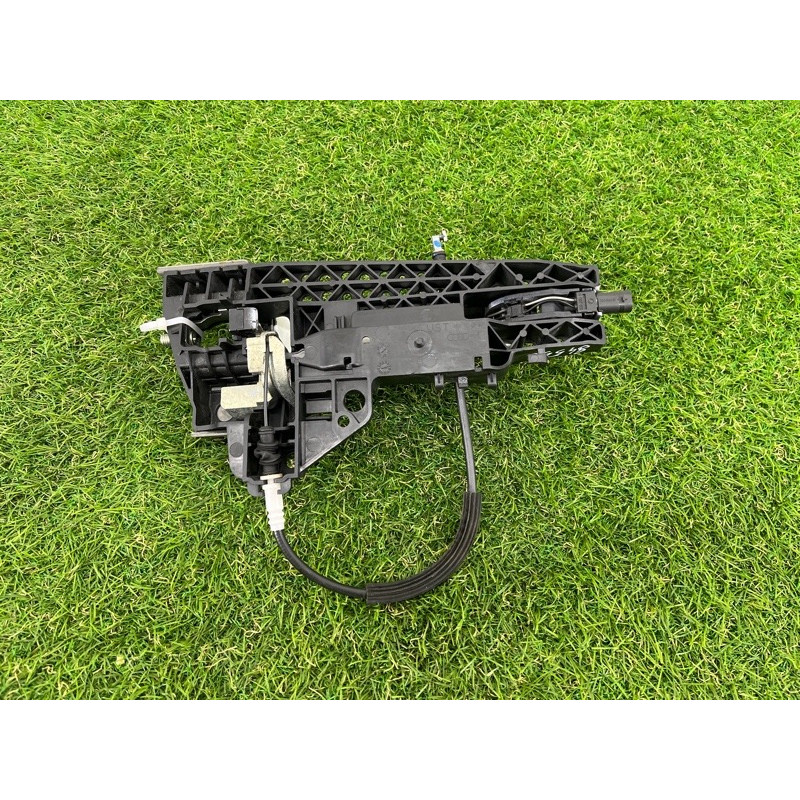 Ручка двери внешняя (кузов и элементы) AUDI Q5 8R 2012 3.2 CALB 8T0837205AGRU