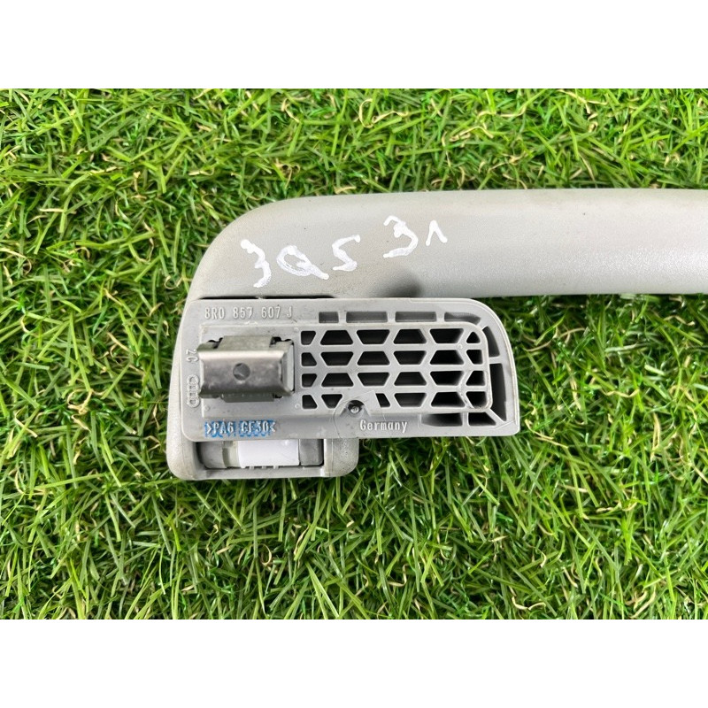 Ручка потолка (салон) AUDI Q5 FY 2018 2.0 TFSI DAYB 8R0857607JDT4