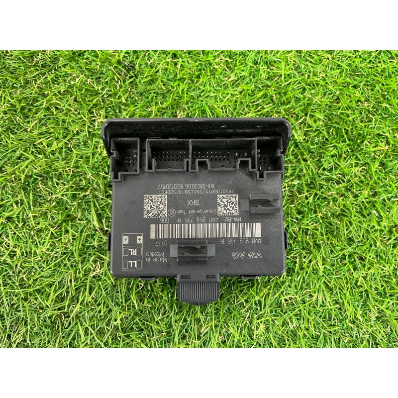 Блок управления дверьми (электрика / блок управления) AUDI Q5 FY 2018 2.0 TFSI DAYB 4M1959795B