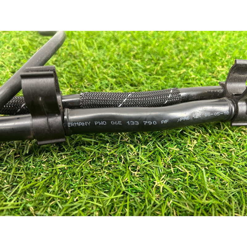 Вакуумная трубка (двигатель и элементы) AUDI Q7 4M 2018 3.0 TFSi 06E133790AF