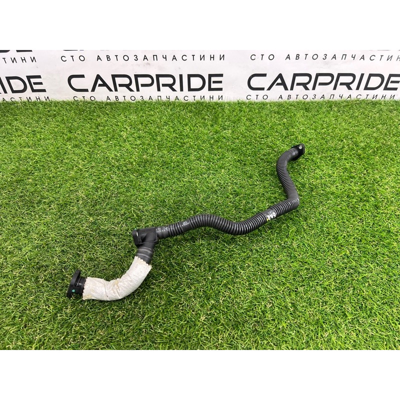 Трубка насоса вторинного повітря (двигун та елементи) AUDI Q7 4M 2018 3.0 TFSi 06E131143BF