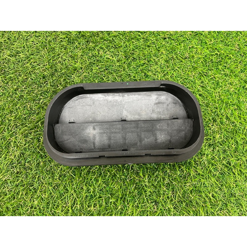 Клапан вентиляции салона (кузов и элементы) AUDI Q5 FY 2018 2.0 TFSI DAYB 6R0819465B