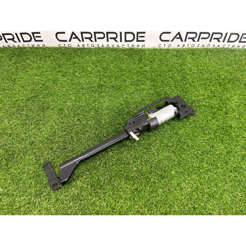 Моторчик регулировки сидения (электрика) Volkswagen Touareg NF 2011 3.6 8K0881183A