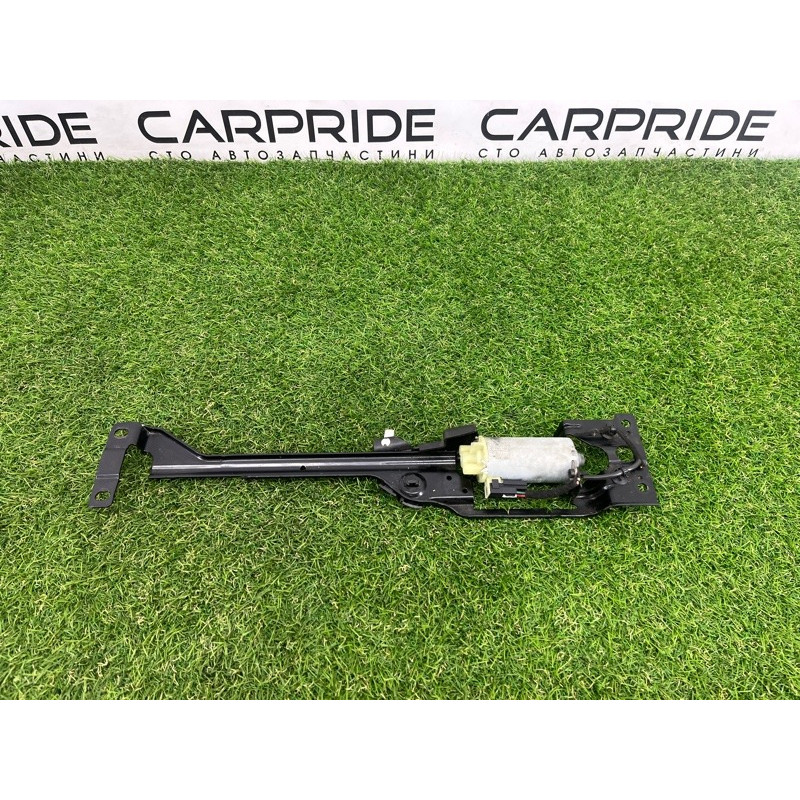 Моторчик регулировки сидения (электрика) Volkswagen Touareg NF 2011 3.6 8K0881183A