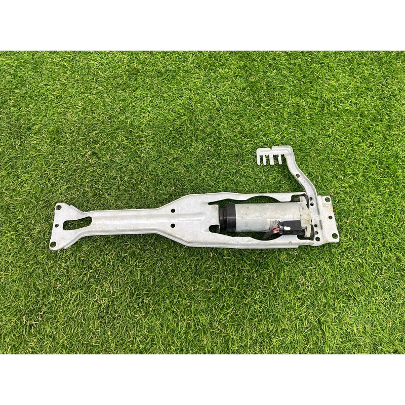 Моторчик регулювання сидіння (електрика) BMW X3 F25 2012 3.0 67316973592