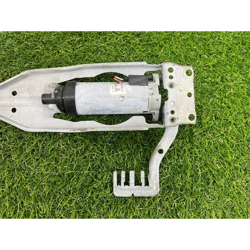 Моторчик регулировки сидения (электрика) BMW X3 F25 2012 3.0 67316973592