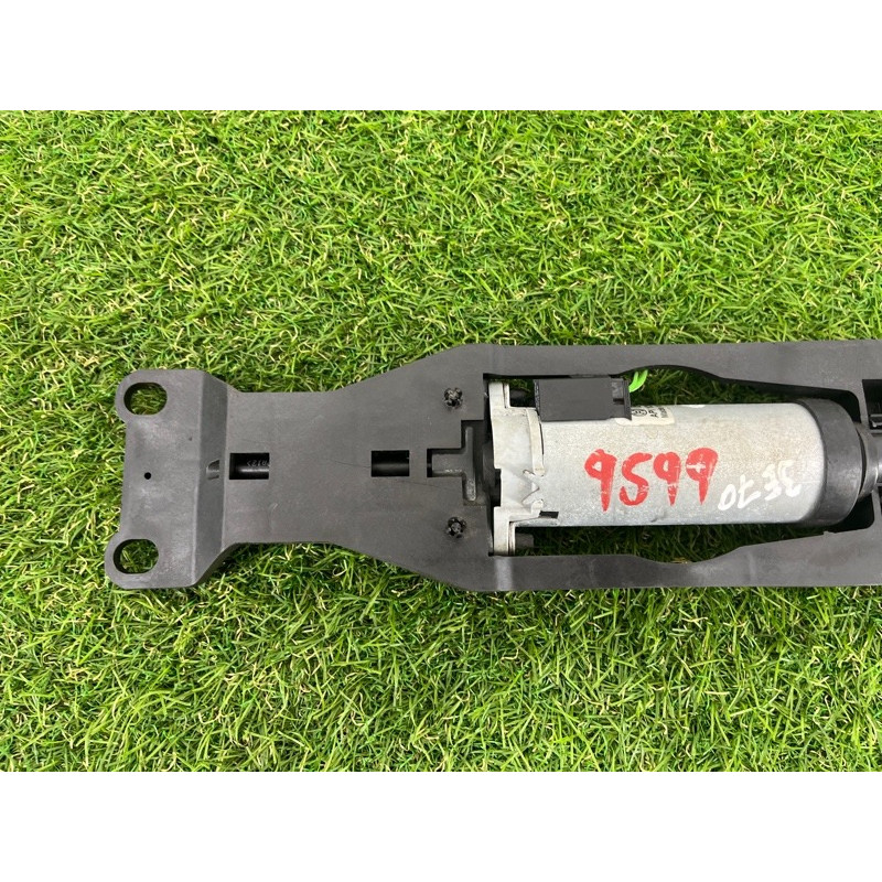 Моторчик регулировки сидения (электрика) BMW X5 E70 2008 3.0 N52N 67319146328