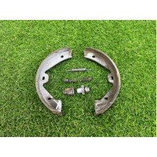 Колодки стояночного тормоза