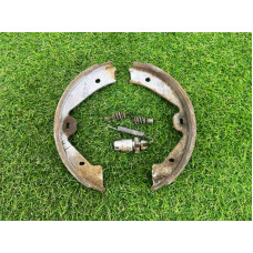 Колодки стояночного тормоза